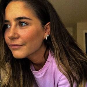 Meet your Posher, Laurie